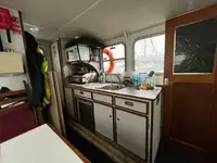 Kapal survei keur dijual