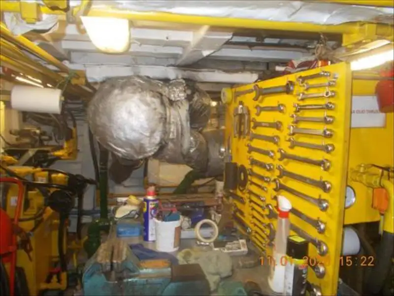 Kapal kru keur dijual