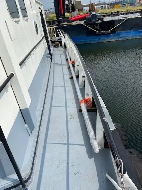 Kapal keruk keur dijual