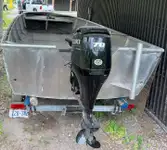 Kapal kerja keur dijual