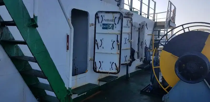 Kapal pangangkut barang curah keur dijual