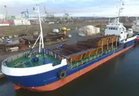 Kapal keruk keur dijual