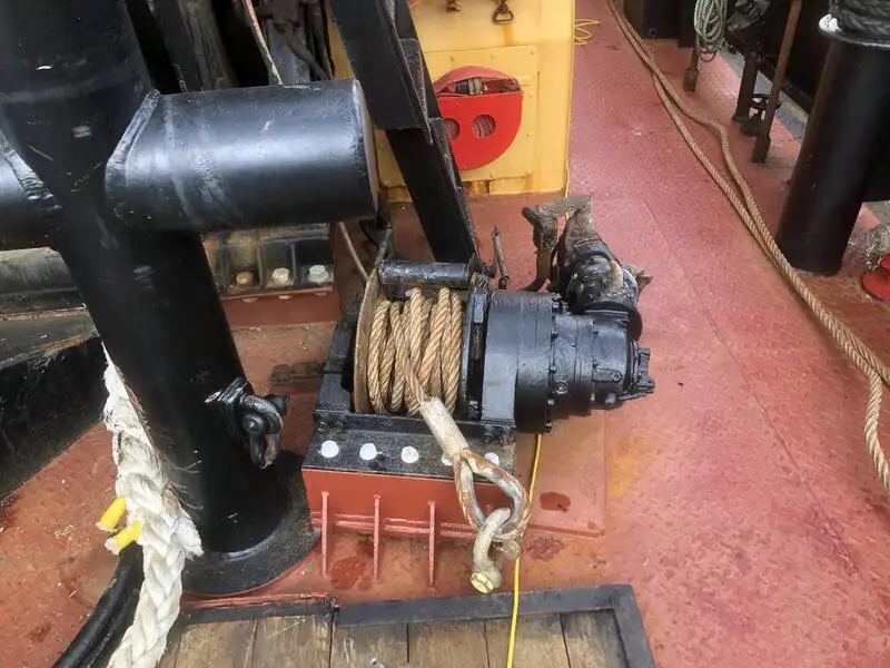 Kapal penarik keur dijual