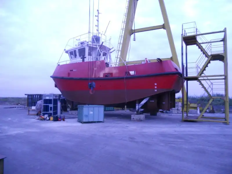 Kapal penarik keur dijual