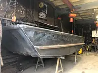 Kapal kerja keur dijual