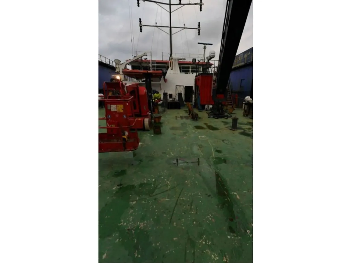 Tongkang keur dijual