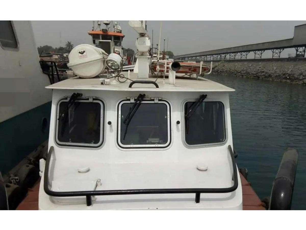 Kapal kerja keur dijual