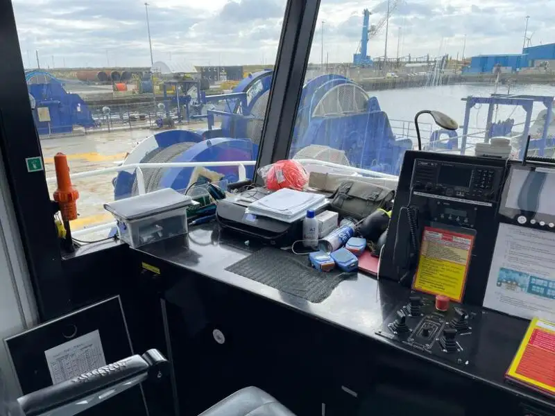 Kapal kontainer keur dijual