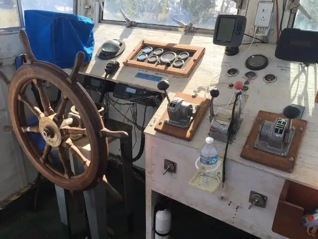 Kapal pendaratan, tangki keur dijual