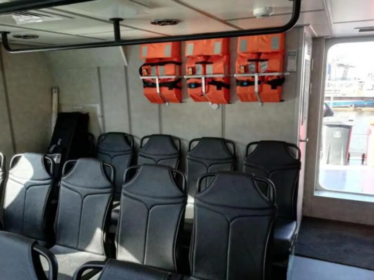 Kapal kru keur dijual