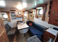 Kapal penarik keur dijual