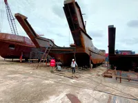Kapal pendaratan, tangki keur dijual