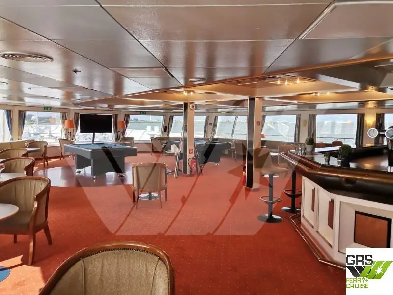 Kapal pesiar keur dijual