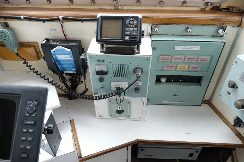 Kapal penarik keur dijual