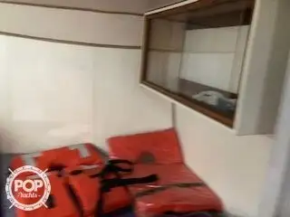 Kapal pasokan keur dijual