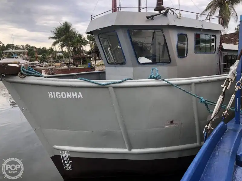 Kapal pasokan keur dijual