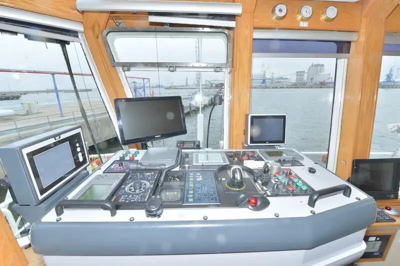 Kapal penarik keur dijual