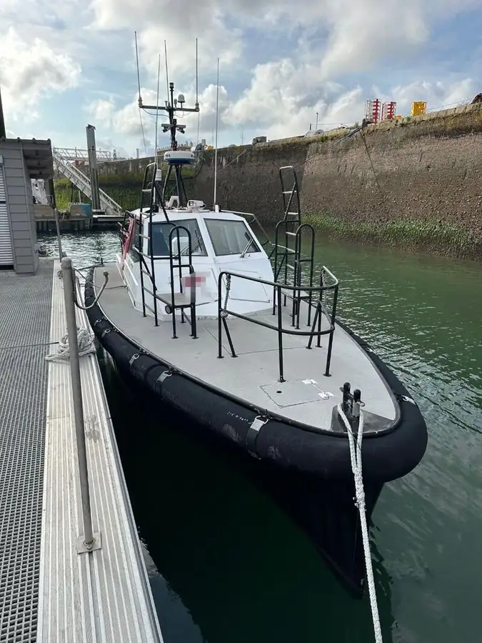 Kapal pilot keur dijual