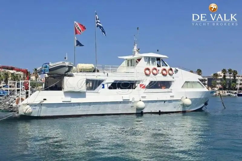 Kapal penarik keur dijual