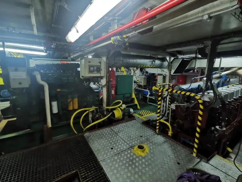 Kapal pasokan keur dijual