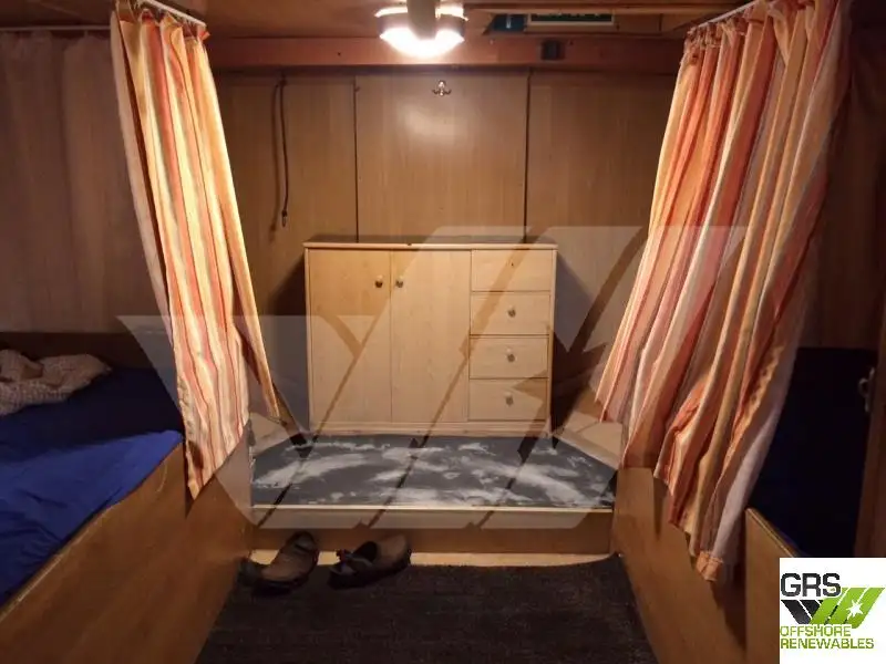 Kapal survei keur dijual