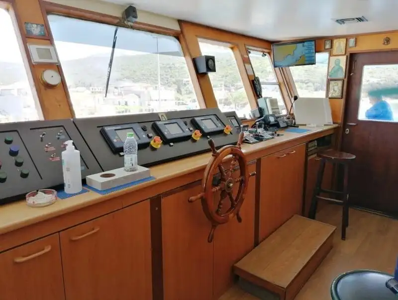 Kapal pesiar keur dijual