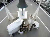 Kapal survei keur dijual
