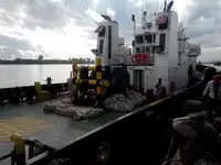 Kapal penarik keur dijual