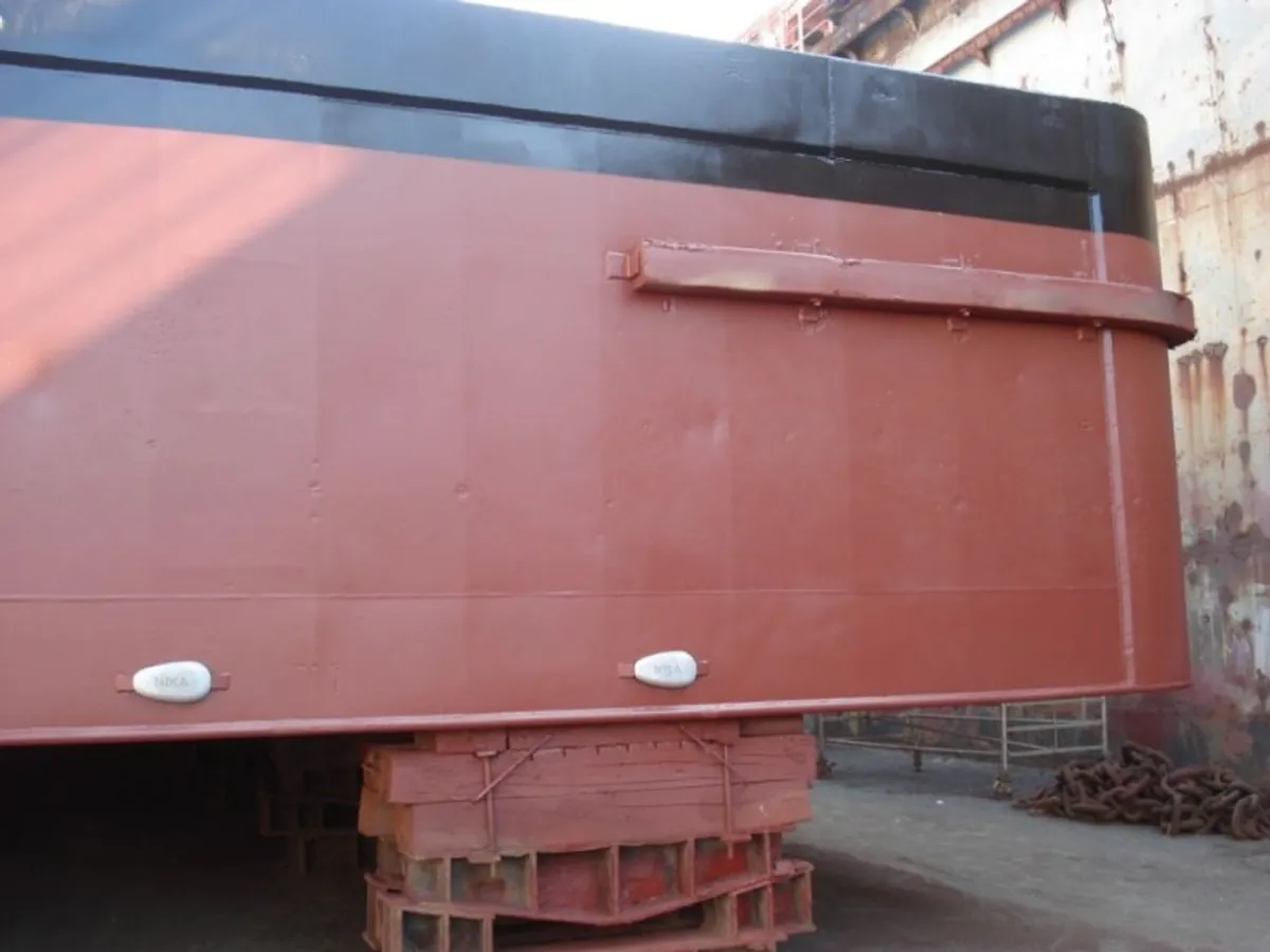 Tongkang keur dijual
