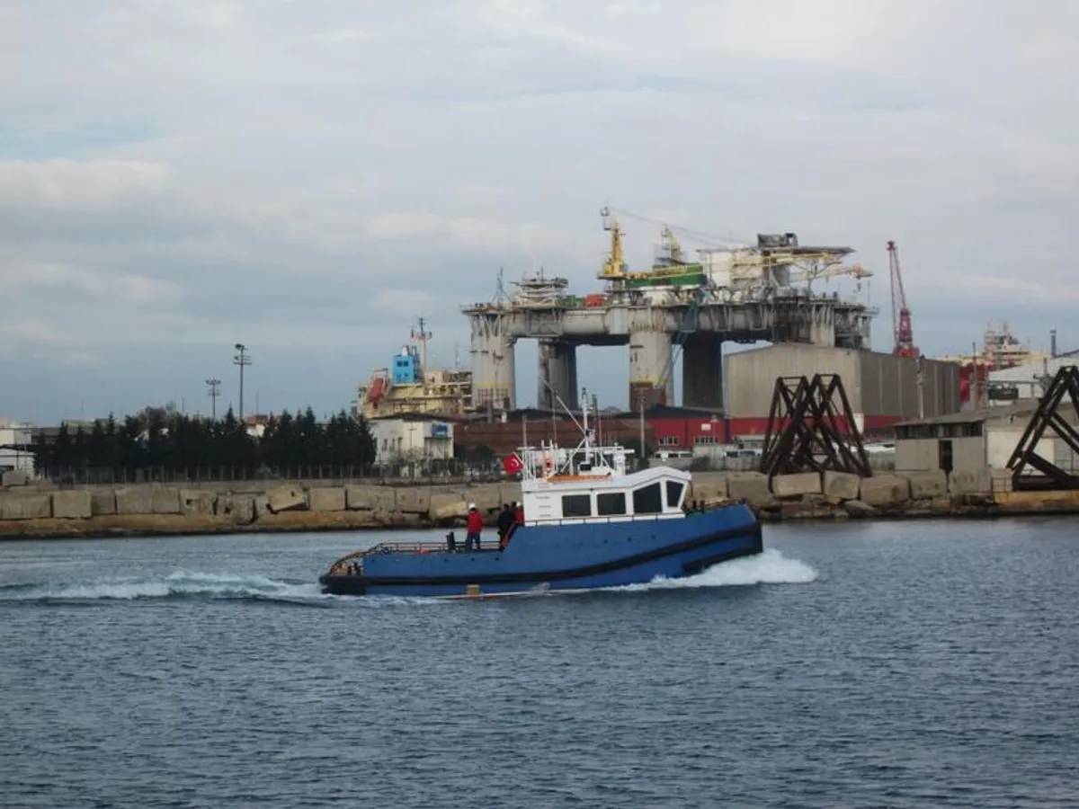 Kapal tunda keur dijual