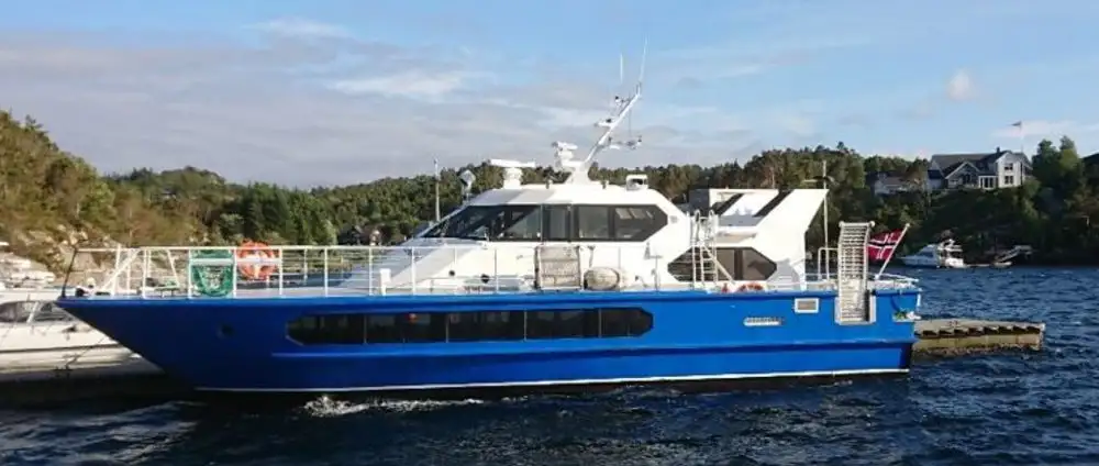 Kapal fery keur dijual