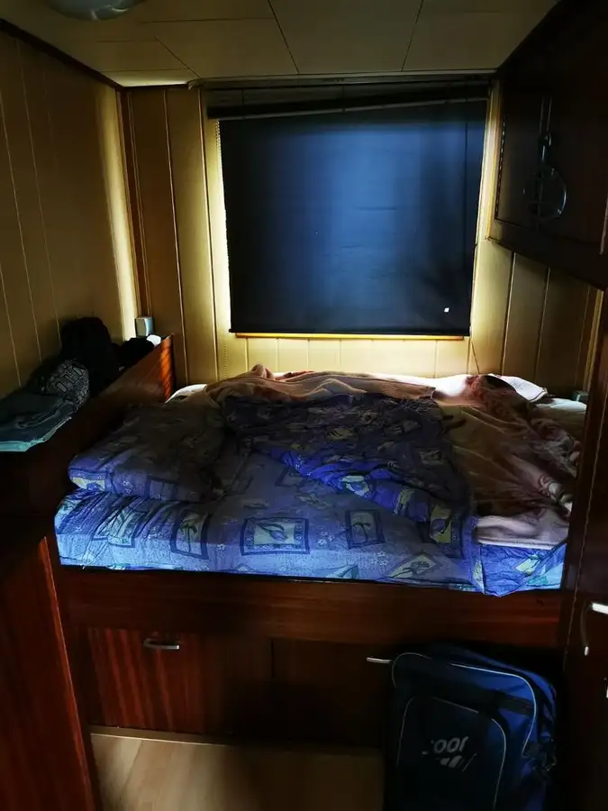 Kapal keruk keur dijual