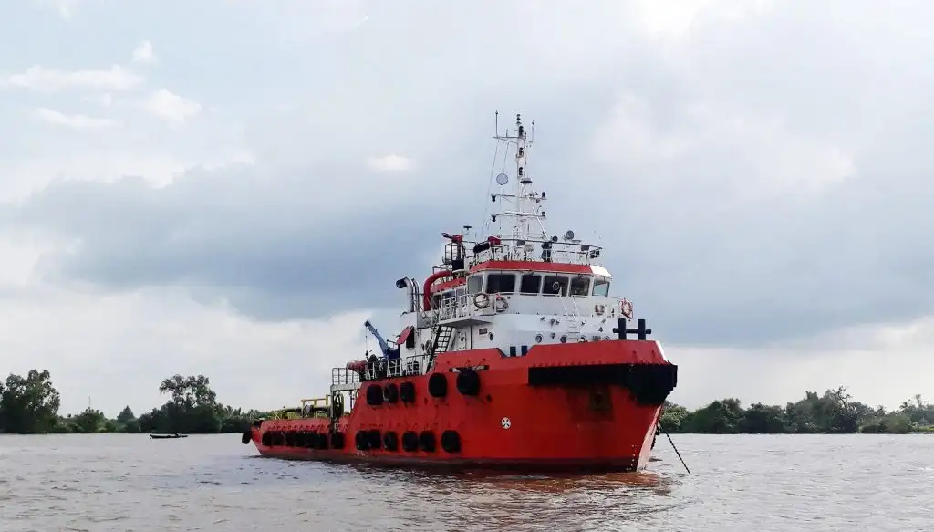 Kapal penarik keur dijual