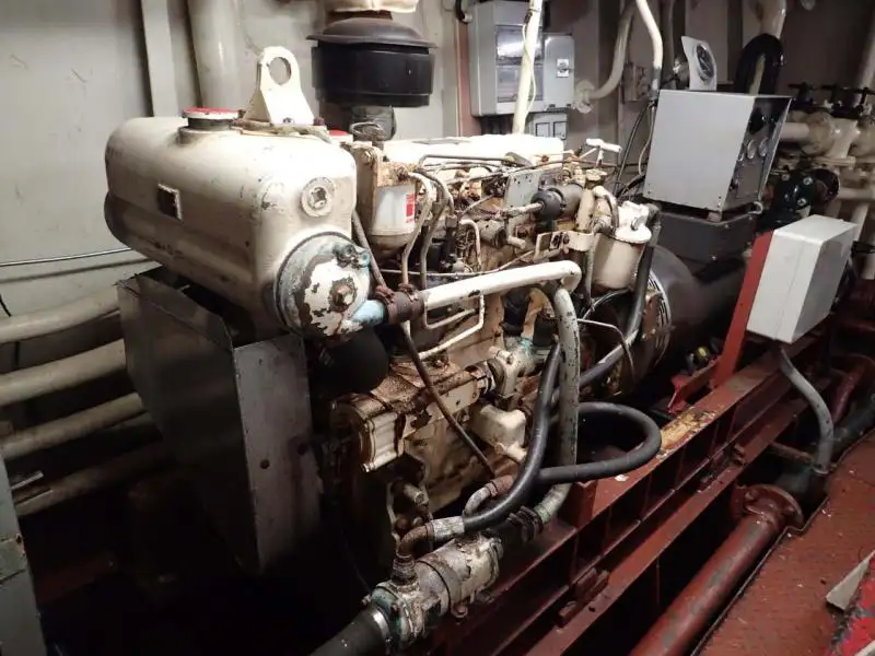 Kapal survei keur dijual