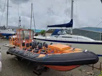 Parahu inflatable kaku pikeun dijual