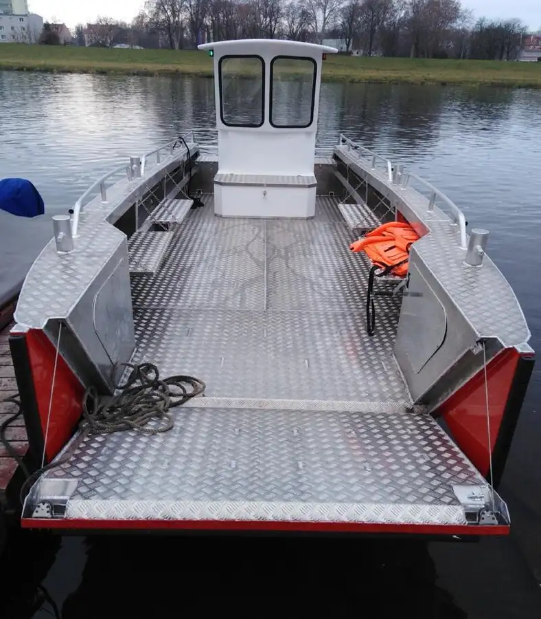 Kapal penyelamat keur dijual