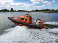 Kapal kontainer keur dijual