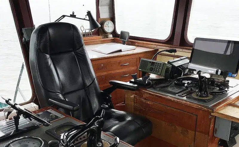 Kapal penarik keur dijual