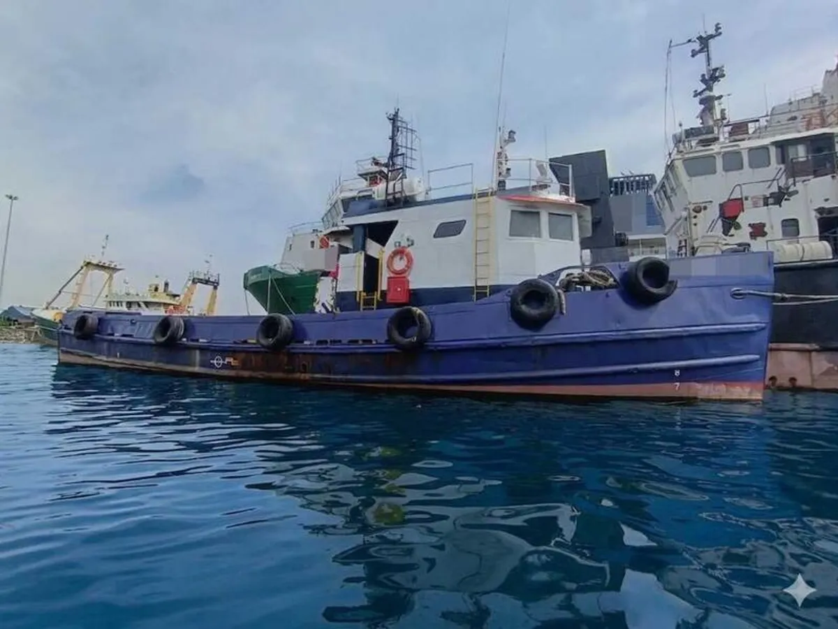 Kapal pasokan keur dijual