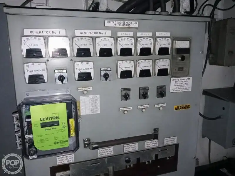 Kapal pesiar keur dijual