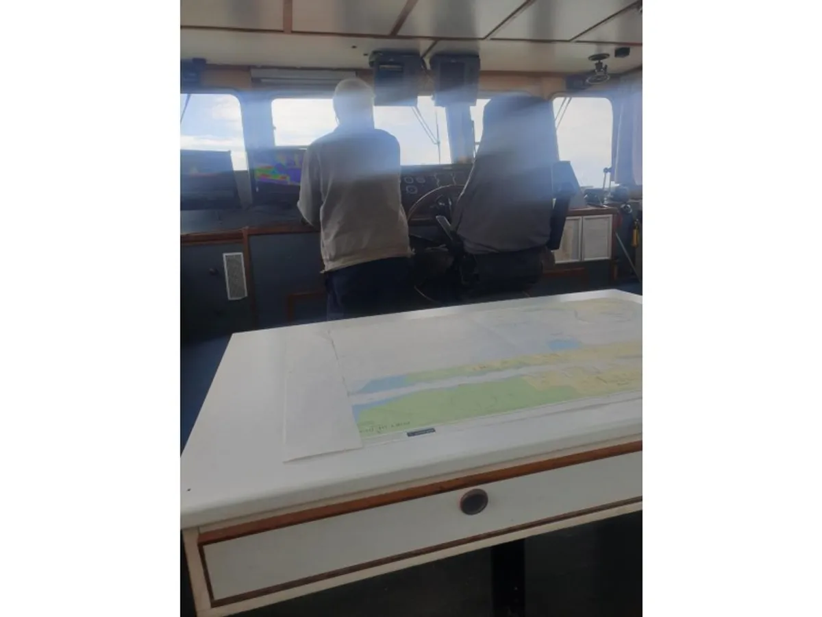 Kapal keruk keur dijual