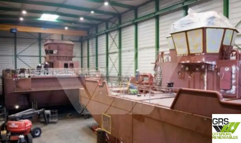 Kapal kerja keur dijual