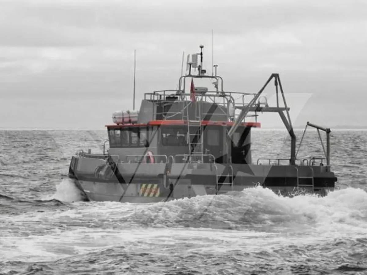 Kapal survei keur dijual