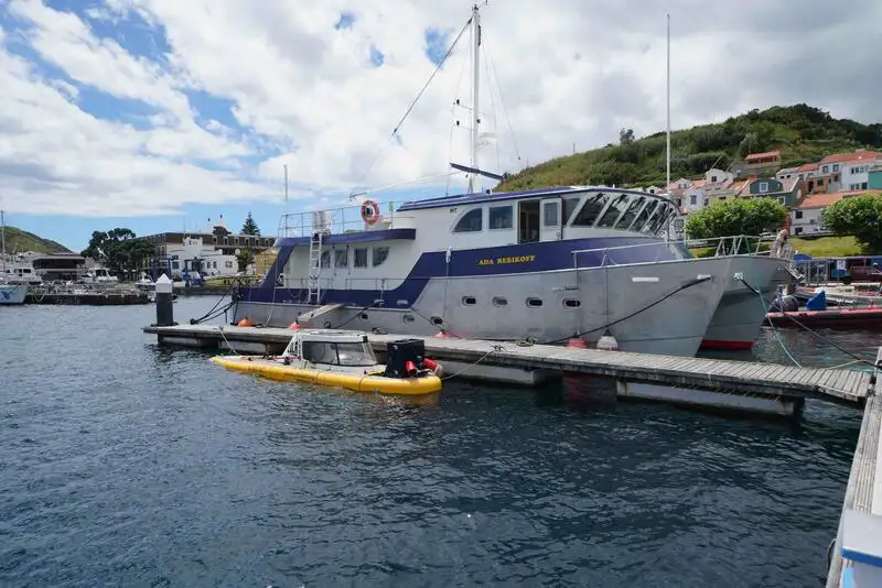Kapal penarik keur dijual