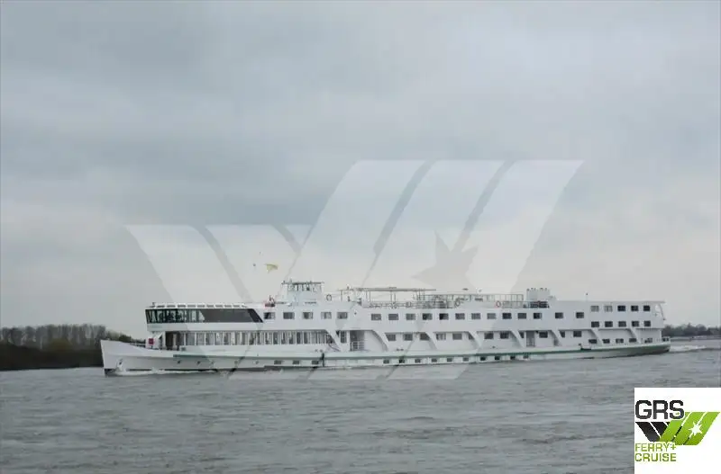 Kapal pesiar keur dijual