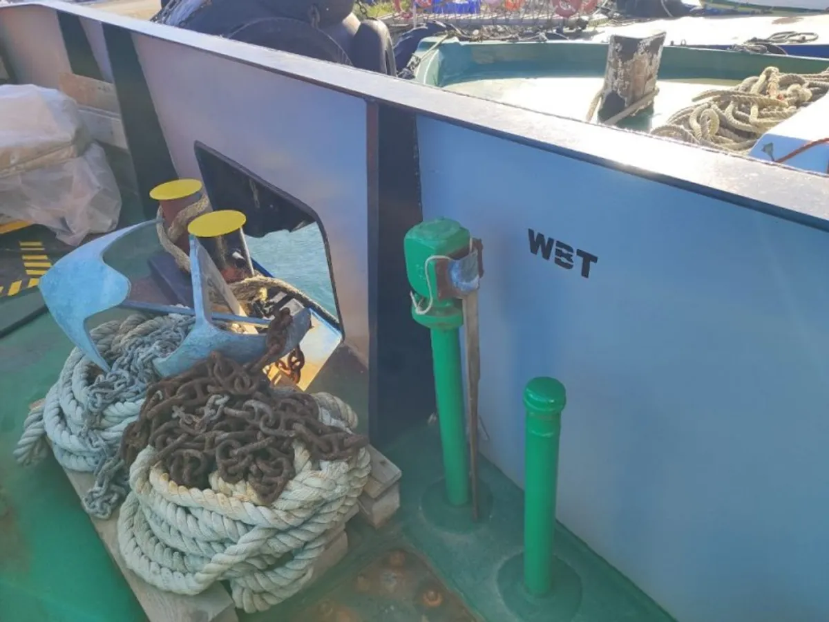 Kapal kontainer keur dijual