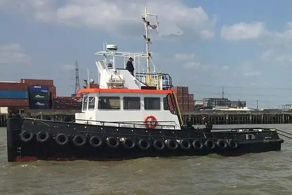Kapal penarik keur dijual