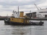Kapal penarik keur dijual