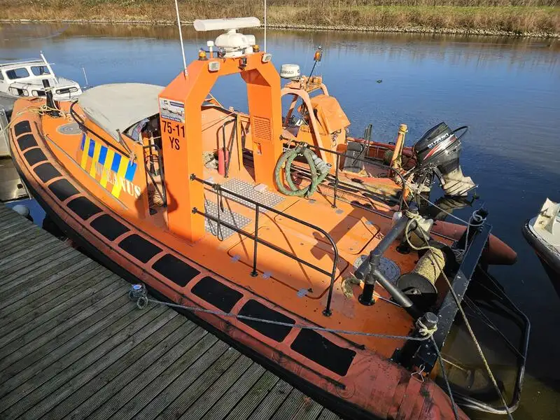 Kapal tiup keur dijual