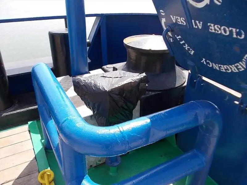 Kapal pangangkut barang curah keur dijual